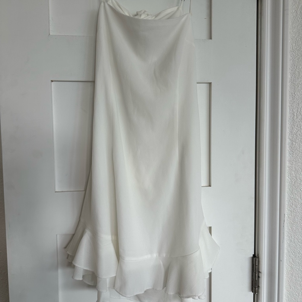 Lucy in the sky aubrey ruffle white dress